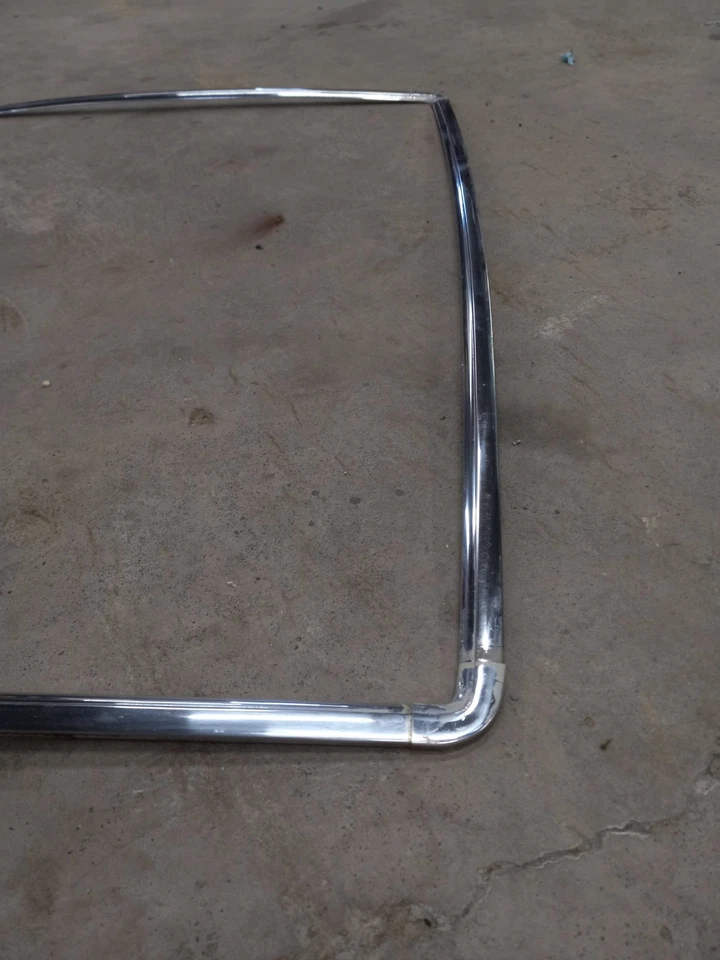 💥 1975-1980 AMC PACER Juego de molduras de ventana de escotilla trasera OEM BONITO cromado Foto 4 de 4