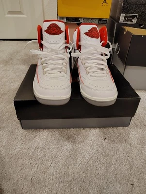 Größe 10,5 - Air Jordan 2 Retro Origins - Bild 1 von 4