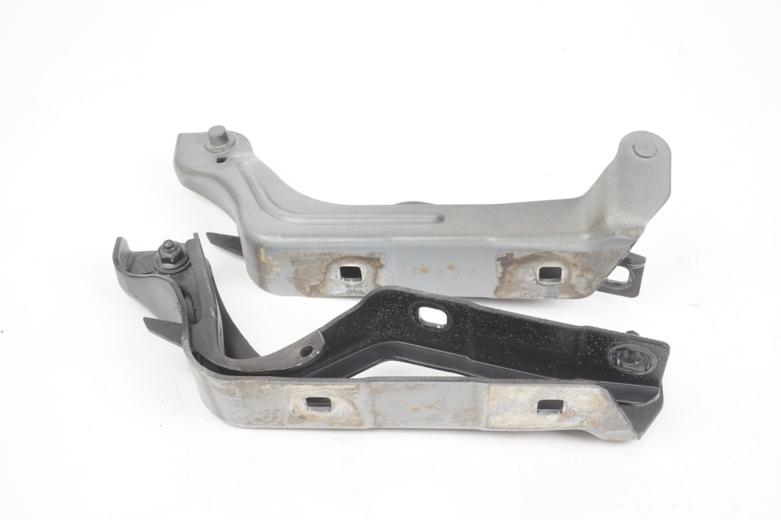 Maserati Ghibli 2014-2020 Front Right Hood hinge