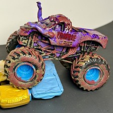 CUSTOM Monster Jam Purple Zombie Blood Mud Run 1:64 Monster Truck