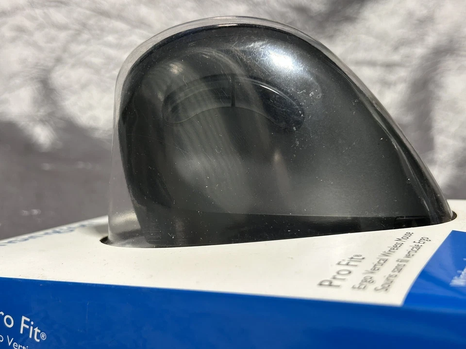 Kensington Pro Fit Ergo Vertical Wireless Mouse- Black (K75501WW) NIB - Image 4 of 4