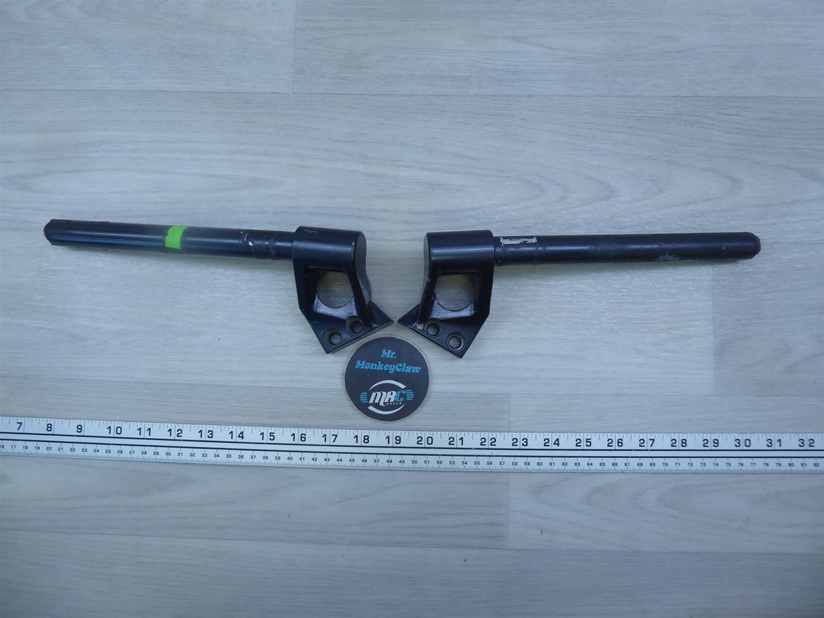 2000 Kawasaki ZX600 Ninja K464) left and right front clip on