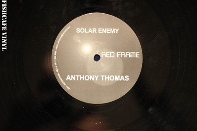 Solar Enemy minimalist techno dj Vinyl turntablist dance music
