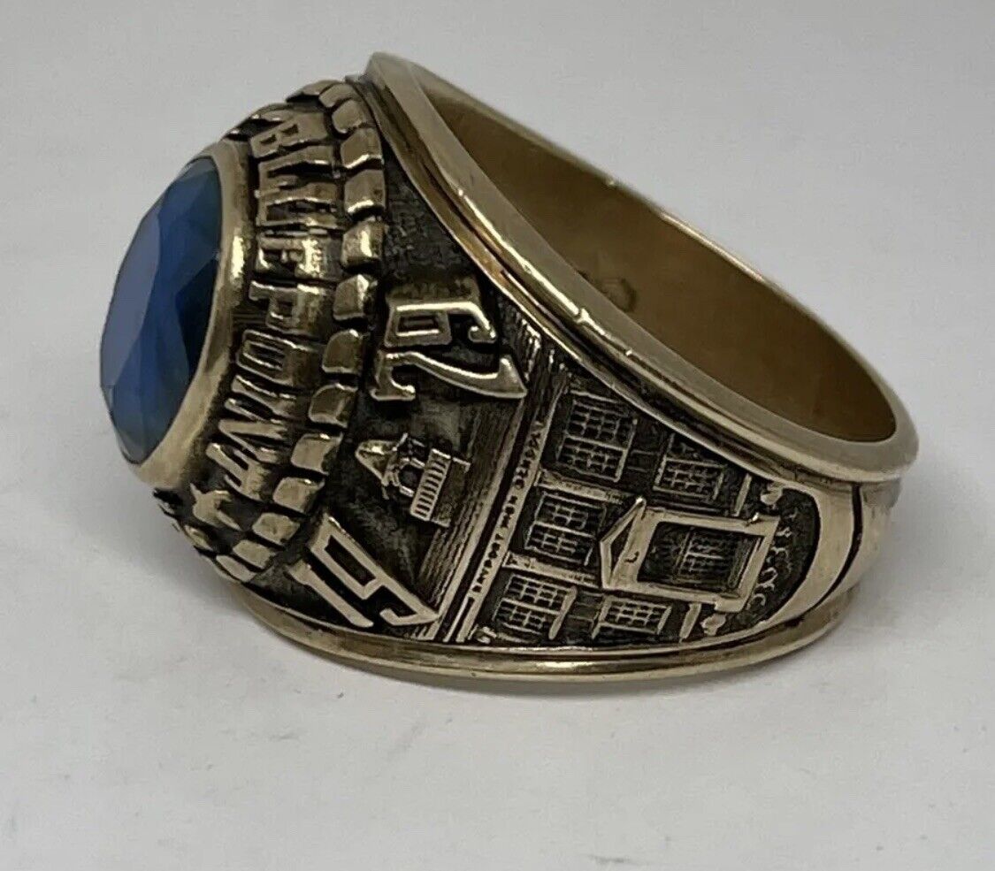 1979 BAYPORT BLUEPOINT NY HS CLASS RING 10K Size 10 15.8 grams | eBay 1979 BAYPORT BLUEPOINT NY HS CLASS RING 10K Size 10 15.8 grams | eBay