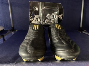 classic boots soccer