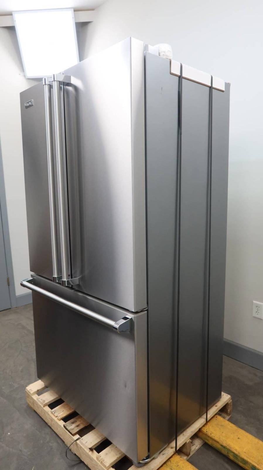 Viking 36 Inch Counter Depth French Door 3 Series Refrigerator