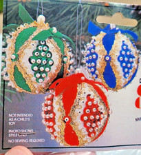 THL Crafts MINI EMPRESS Makes 3 PRETTY Vtg Sequin Bead Christmas Ornament Kit