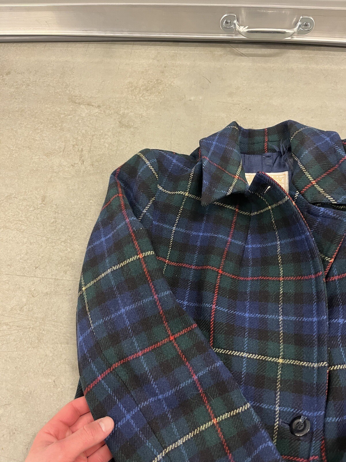 Vintage Pendleton Long Wool Coat Jacket Green Bla… - image 9