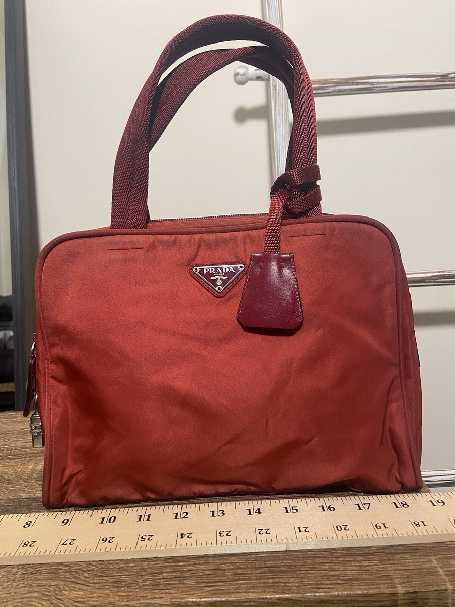 l*様 PRADA 赤 レザー ハンドバッグ　使用感多い l*様 PRADA 赤 レザー ハンドバッグ 使用感多い Prada Bright