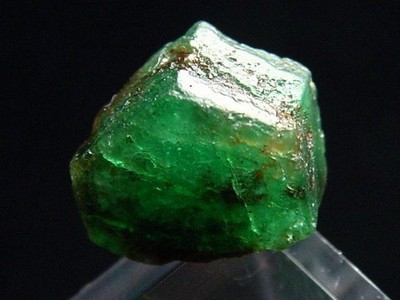 Smaragd Kristall / Emerald crystal 10 mm feines Grün Muzo, Kolumbien (5659t)
