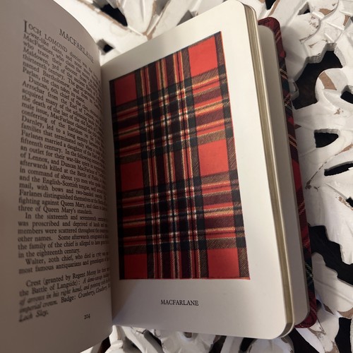 The Clans and Tartans of Scotland Robert Bain 1950 First Edition 10th Printing - Bild 15 von 15