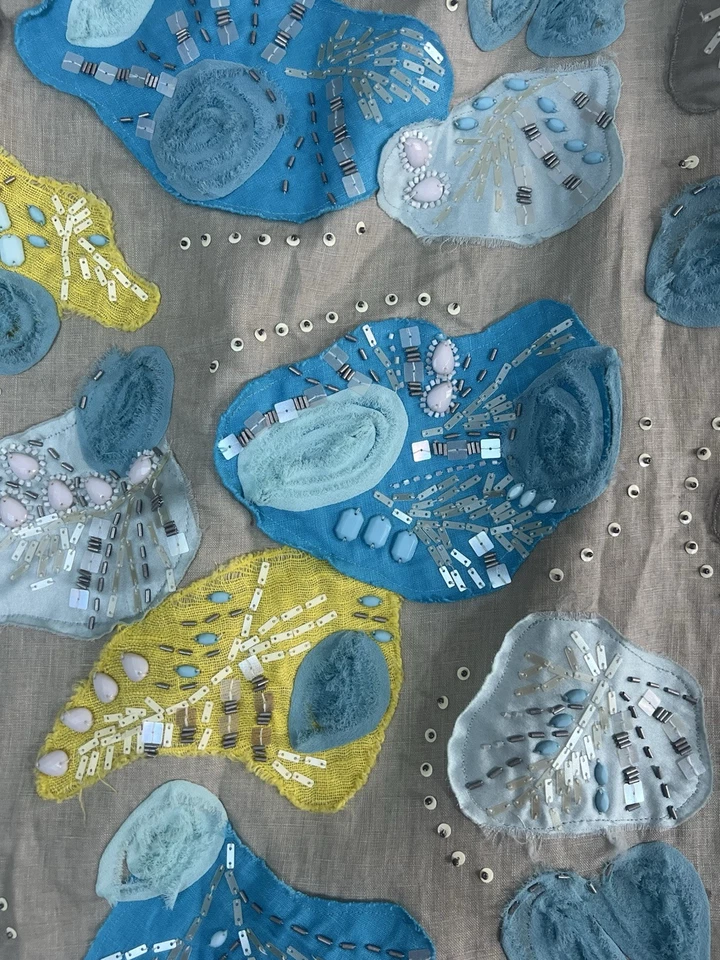 Lafayette 148 Straight Skirt Beige Linen Blue Yellow Silk Leaves Beaded Size L - Image 2 of 4