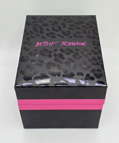 Betsy Johnson BJW079 Black Glitter Crystal Spiderweb Watch With Pink And Metal - Picture 10 of 14