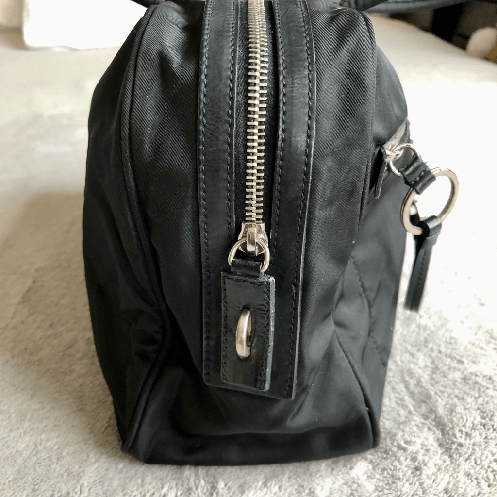 Vintage Prada Tessuto Black Nylon Front Zipper Pocket Mini Vintage Prada Tessuto Black Nylon Front Zipper Pocket Mini