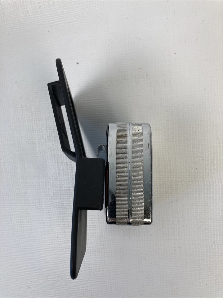 Speed Clip Tape Measure Belt Clip Pencil Holder Built in Sharpener FastCap New - Image 4 of 4