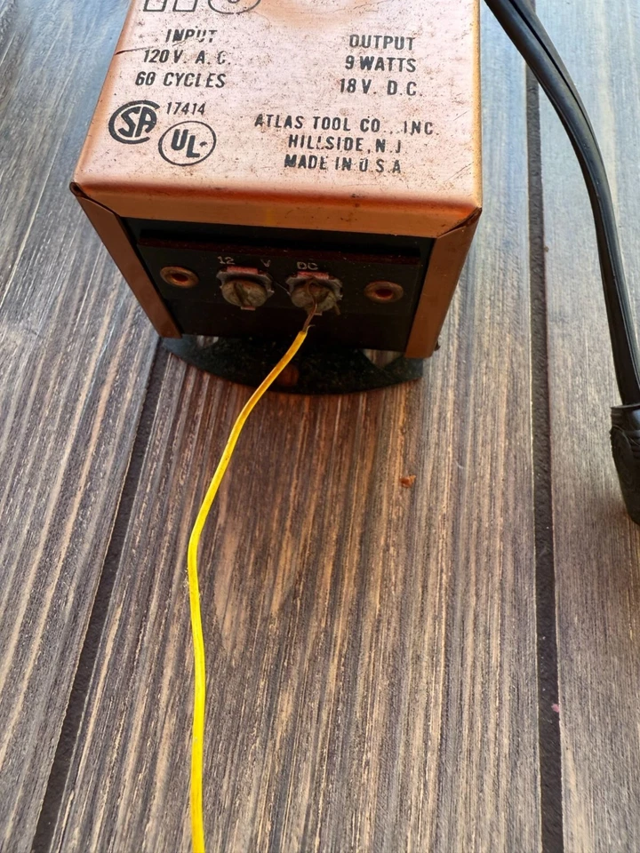 Transformador de juguete Atlas HO Power Pack modelo 1260 120V entrada salida 18V Foto 4 de 4