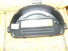 Compteur Mazda 929