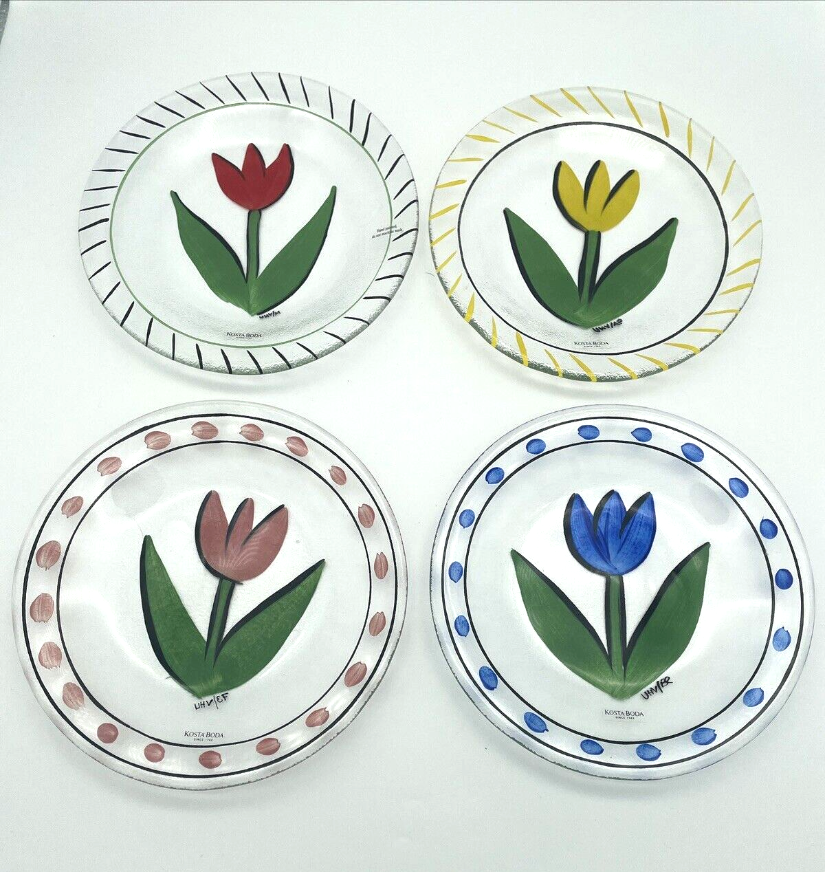 Kosta Boda Tulip Salad Plates Set of 4 by Ulrica Hydman in Multicolor
