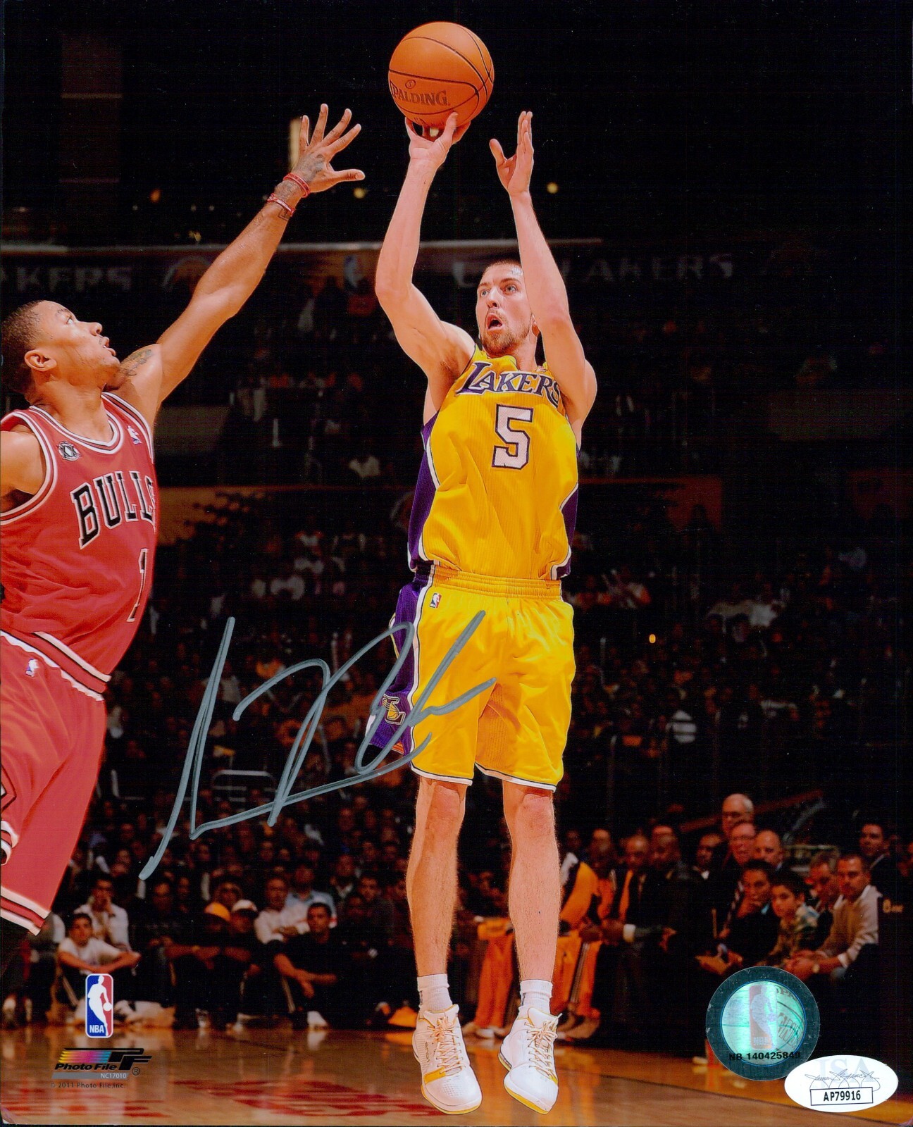 Steve Blake Autographed Signed Los Angeles Lakers 8x10 Glossy Photo JSA Authenticated 