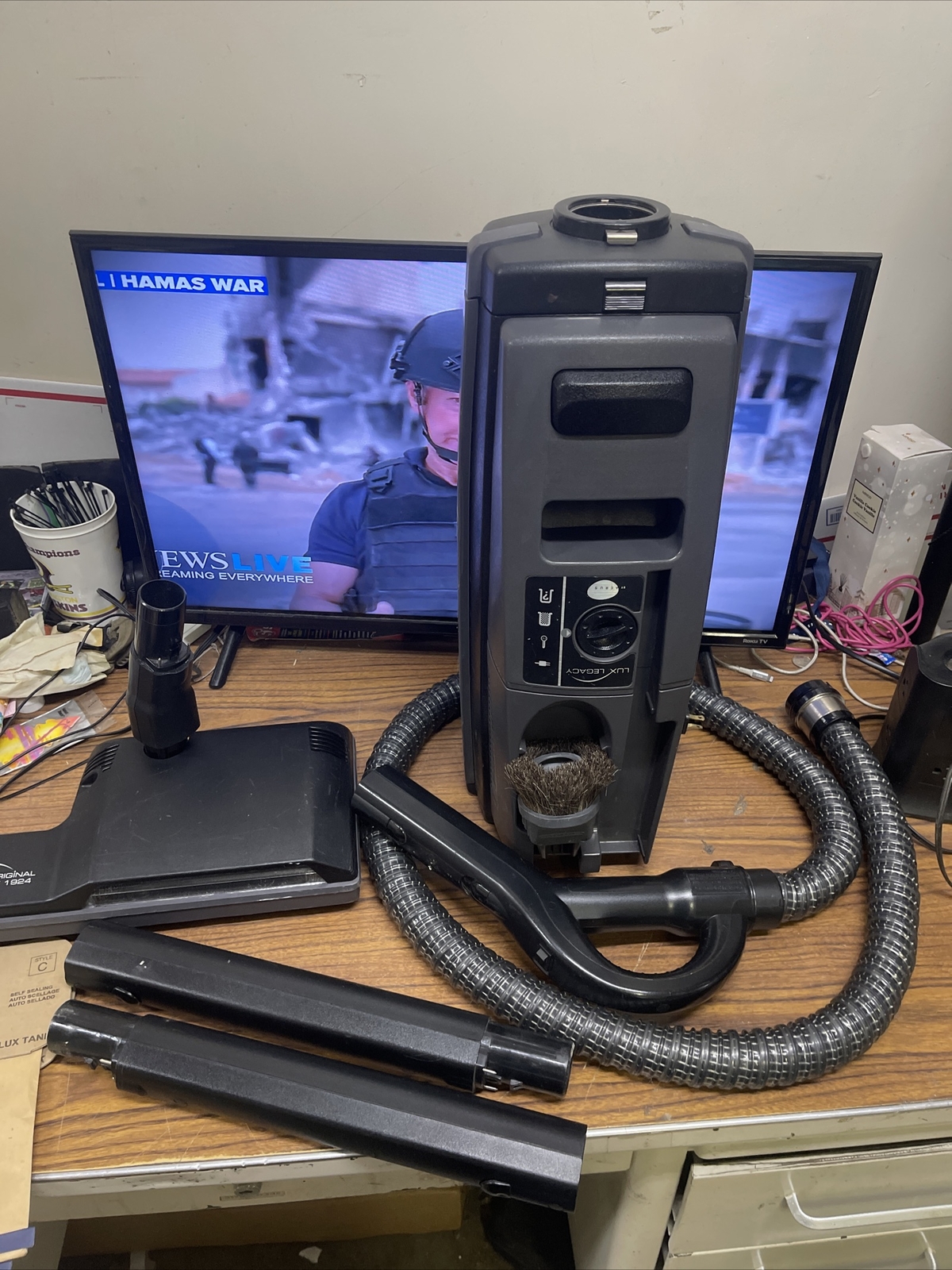 LOADED Aerus/Electrolux Lux Legacy Canister Vacuum Cleaner Model C153E