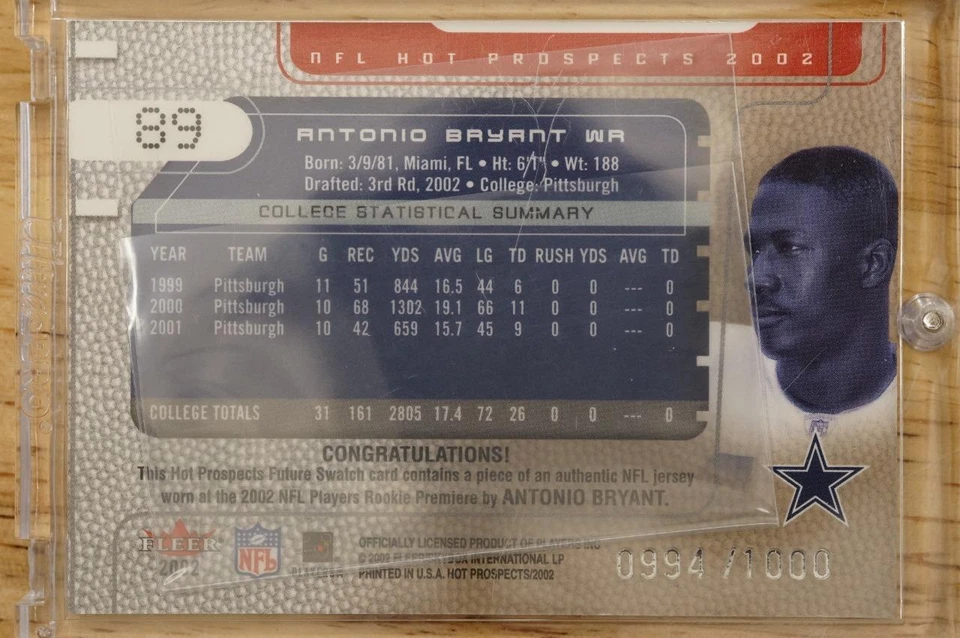 2002 Fleer Hot Prospects Future Swatch #89 Antonio Bryant Rookie Card 994/1000 - Image 2 of 2
