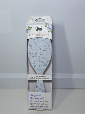 Loveshackfancy x Goody Original Detangler Hair Brush Come with me to look for the LoveShackFancy x Goody x Wet  main image 4