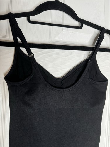 OQQ New In Bag Seamless Ribbed Black Mid-Thigh Bodysuit Size Small - Picture 3 of 7