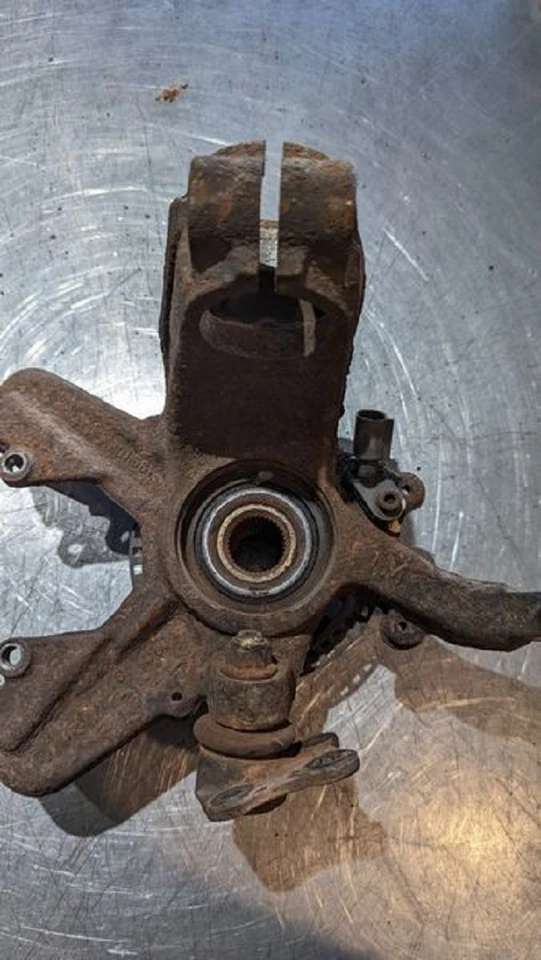 Volkswagen Golf 1999-2011 pasajero eje delantero derecho nudillo fabricante de equipos originales Foto 2 de 4