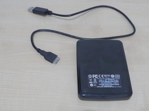 Fully Working Toshiba External USB 2.0 Hard Drive 1TB with USB Cable V73600-C - Photo 2/6
