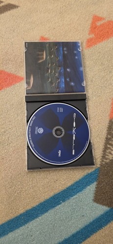 Chevelle AUTOGRAPHED SIGNED CD, Stray Arrows A Collection Of Favorites - Picture 4 of 13