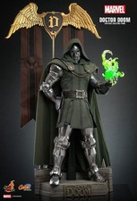 1 6 HOT TOYS MARVEL COMICS DOCTOR DOOM CMS022 FANTASTIC FOUR 12  ACTION FIGURE