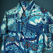 Vtg Go Barefoot in Paradise Hawaiian Shirt Sz M Camp Blue Loop Collar 70s READ