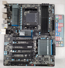 Gigabyte GA-990FXA-UD5 AM3+ AMD 990FX ATX Des...
