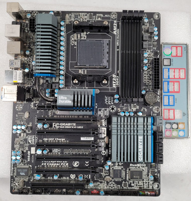 Gigabyte GA-990FXA-UD5 AM3+ AMD 990FX ATX Desktop Motherboard DDR3 Mainboard