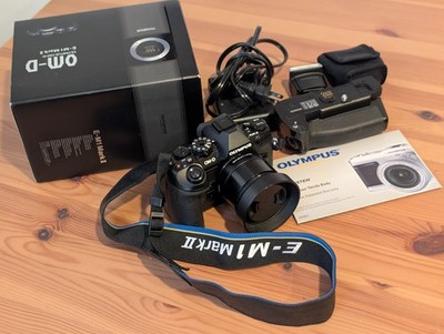 Excellent Olympus OM-D E-M1 Mark II with 19mm f2.8 Lens and HLD9 battery grip