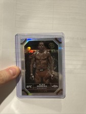 2025 Topps Chrome UFC Alex Pereira /300 Stamped UFC 300 