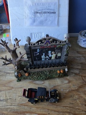 HAWTHORNE VILLAGE THE MUNSTERS DRIVE IN THEATER WITH COA 