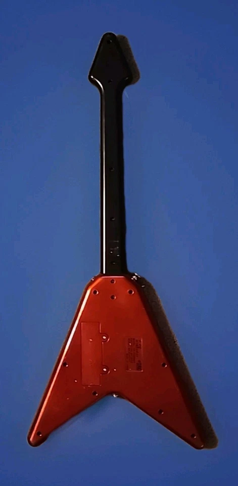 PS2 TAC Red  Flying V Wireles Guitar Controller TPPSII669C No Dongle or Strap - Image 2 of 4