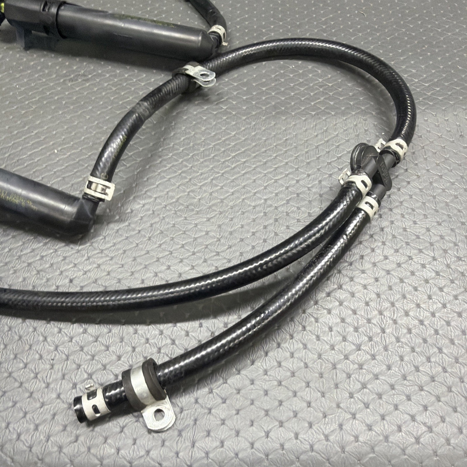 Genuine FERRARI F430 HEADLIGHT WASHER JETS WITH HOSES OEM 89038746