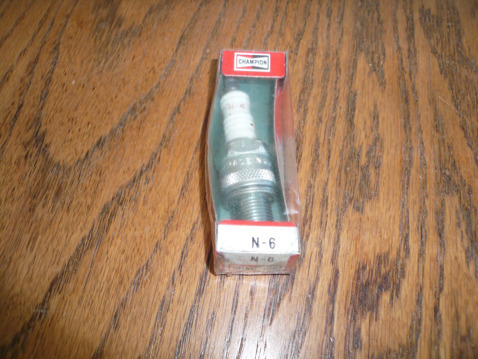 N-6 Champion Spark Plug NEW NGK B6ES Bosch W8CC- bsa Norton triumph N6