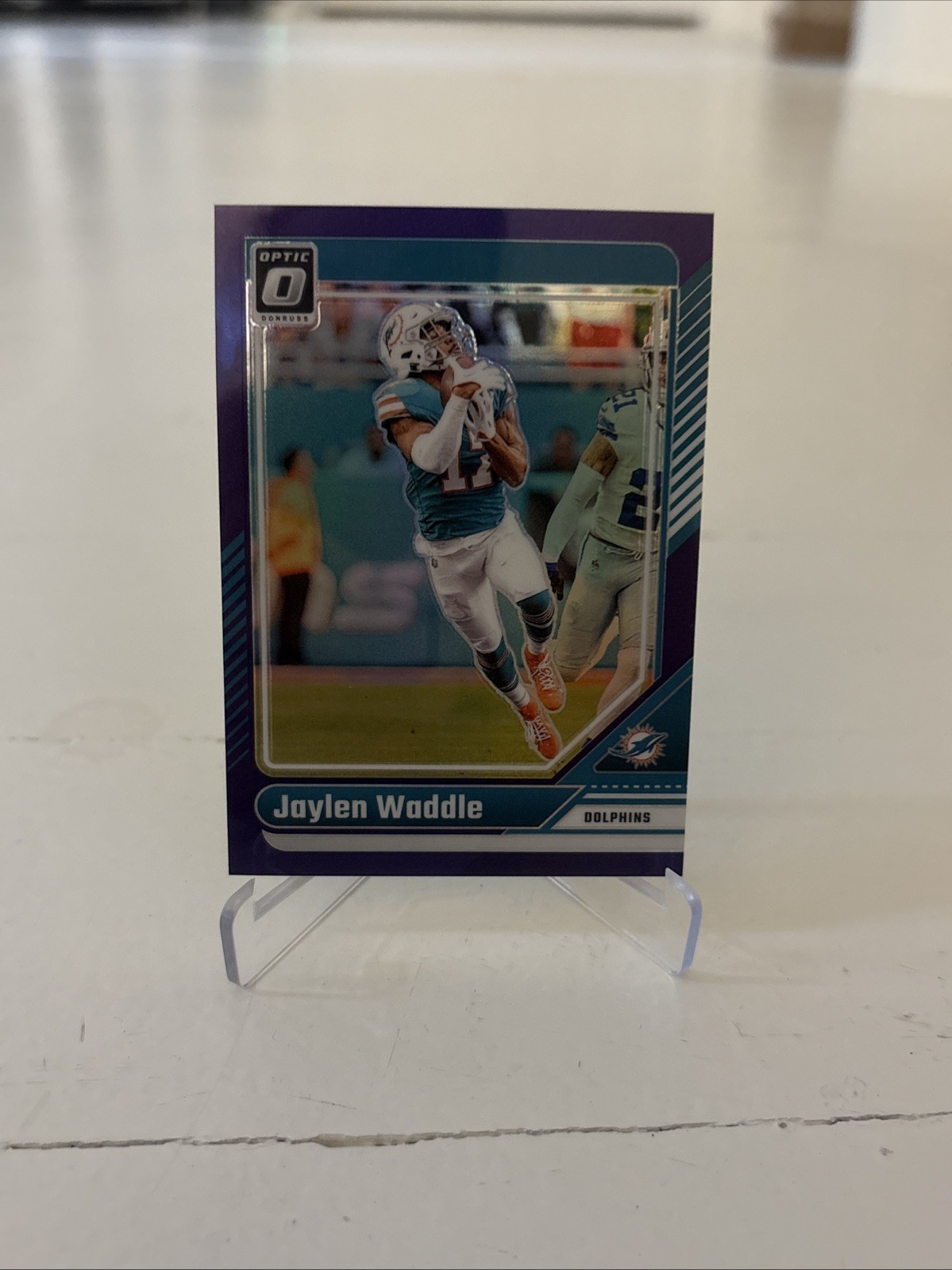 2024 Panini Donruss Optic - Jaylen Waddle #124 Purple Prizm /60