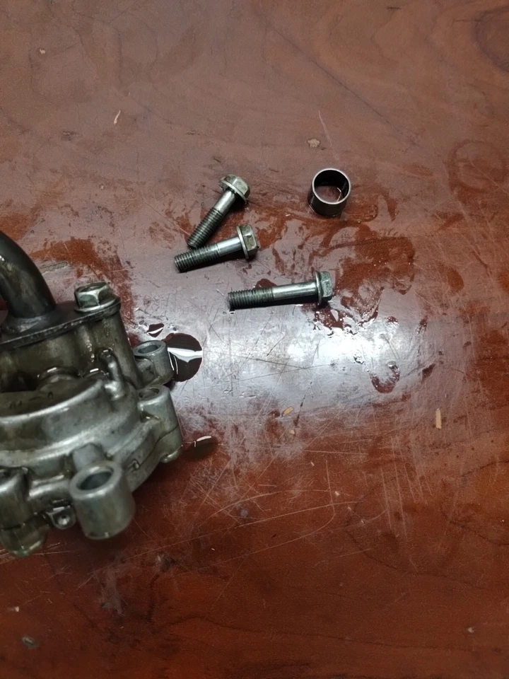 Bomba de aceite del motor Honda CX500 CX500C CX500D 1978-1981 Foto 3 de 4