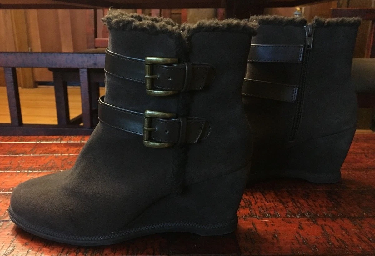 Women Sole Sensibility Wedge Heel Brown Ankle Boot with Side