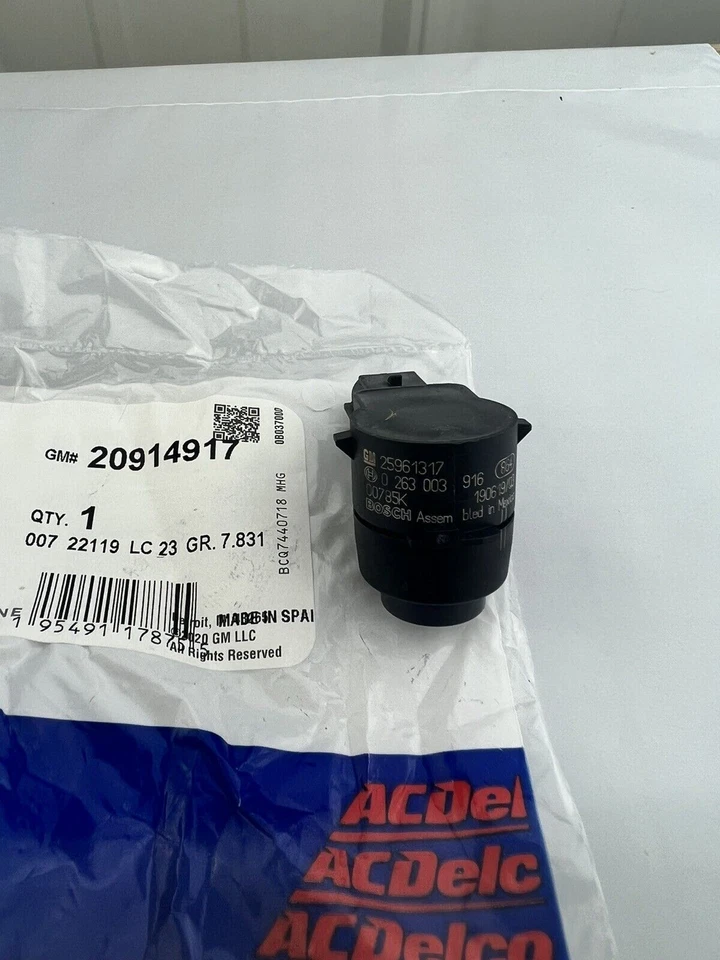Sensor de distancia inversa de respaldo de estacionamiento GM (OEM) # 20914917 Foto 2 de 3