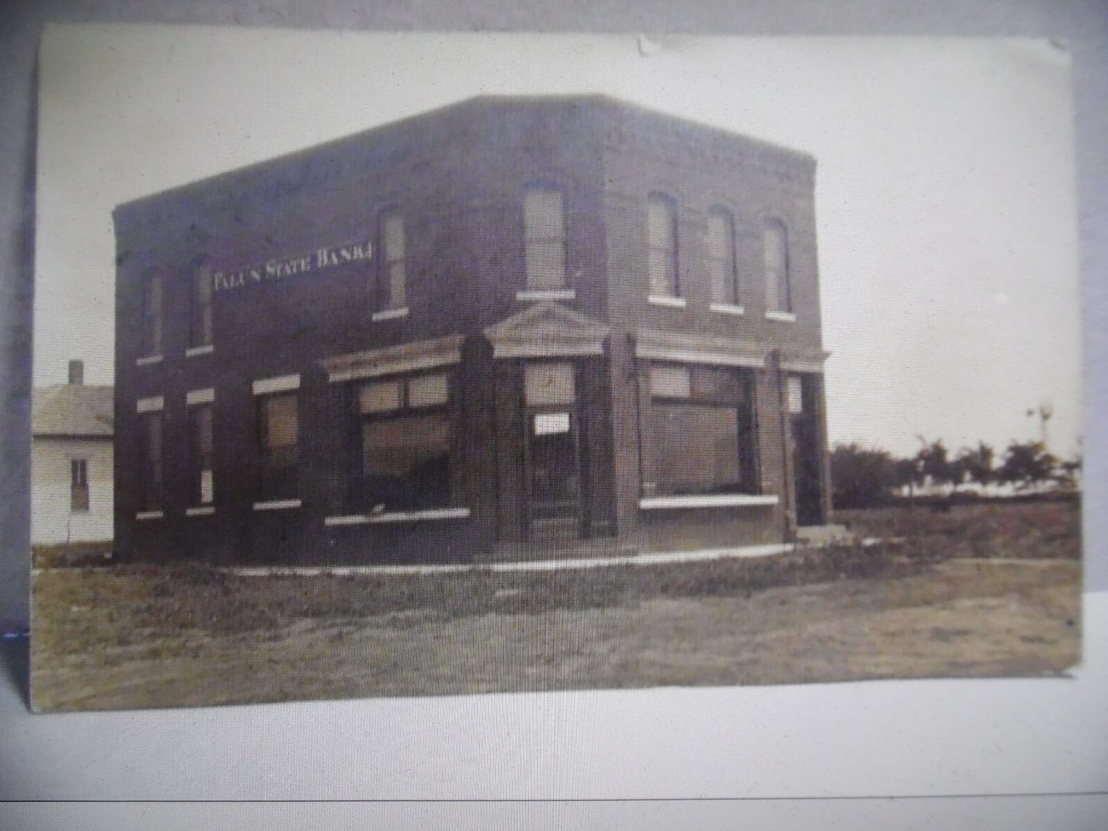 PC 50067 POSTCARD VIEW OF THE FALUN STATE BANK IN FALUN, KANSAS RPPC