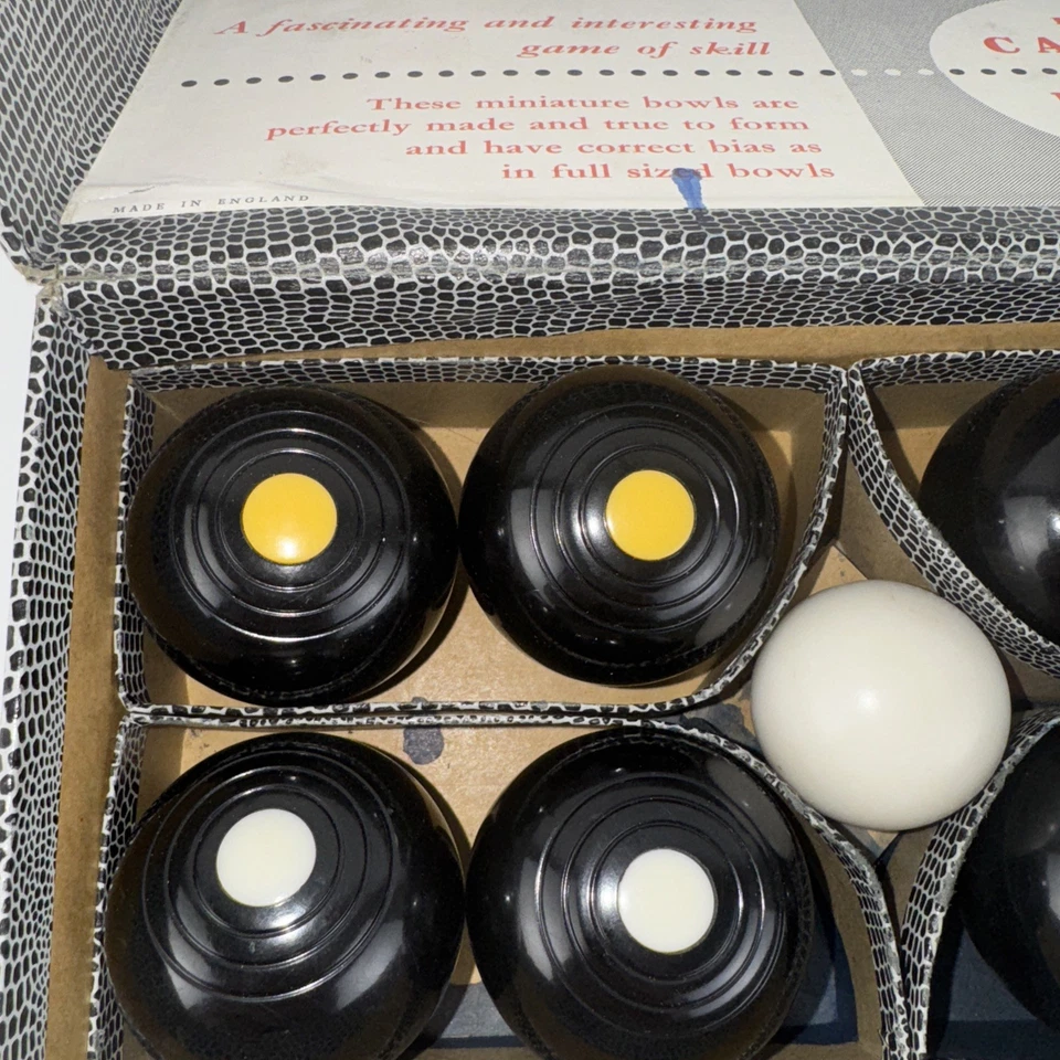 B & A Indoor Carpet Bowls. Set of 8 Including a white Jack rare vintage l@@k!! - Image 2 of 4