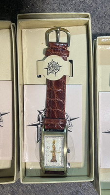 Universal Studios Island of Adventure Watch BRAND NEW IN BOX RARE HTF!