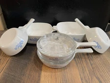 8 Blue Cornflower CORNING 2 Skillets P-83-B 2 Saucepans P-81-B 1 3/4 1 1/2 Quart