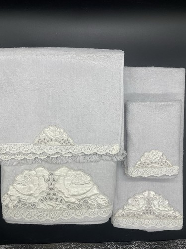 Set of 8 Martex Trousseau Applique Light Blue/Silver Towels Vintage - Picture 1 of 11