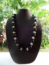 Black Kukui Nut & Multi Mongo Shell Hawaiian Lei necklace NWOT Authentic Unisex